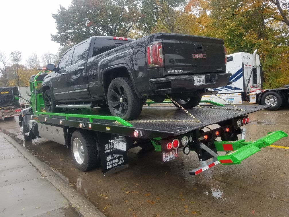 New Citywide Towing Service Tow Truck