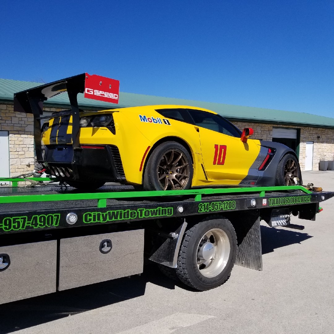 Towing a Corvette Z06 Racecar to Madhouse Motors for more horsepower